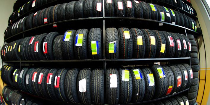 Choisir la marque de pneus adaptée