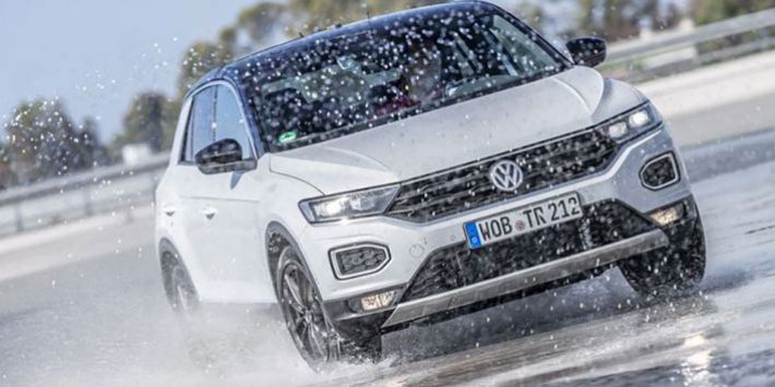 Test pneus été SUV 2019 : comparatif de 11 pneus par Auto Motor und Sport
